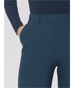 Ragno DB24P4 - Pantalone donna Cropped  con tasche in viscosa elasticizzata. Colore: Reflectig Pond 953