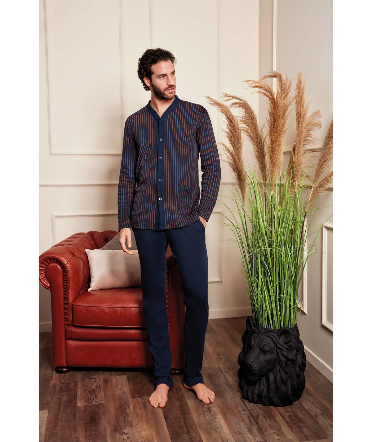 Q.bò 1081-BL - Pigiama aperto scollo a V in puro Cotone invernale. Colore: Bleu