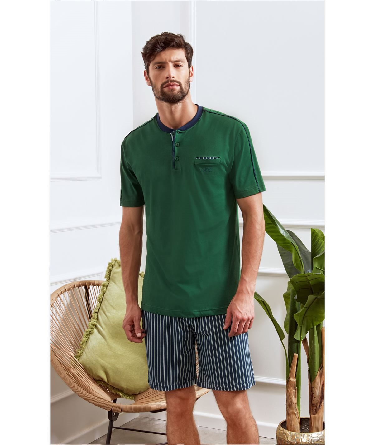 Q.bò 1777-VE Pigiama corto girocollo serafino in jersey di puro cotone. Colore Verde Bottiglia