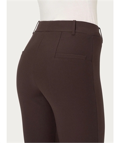 Ragno Art D091PW Pantalone straight fit in tessuto compact di Viscosa con risvolto alla caviglia. Colore: Chocolate A75
