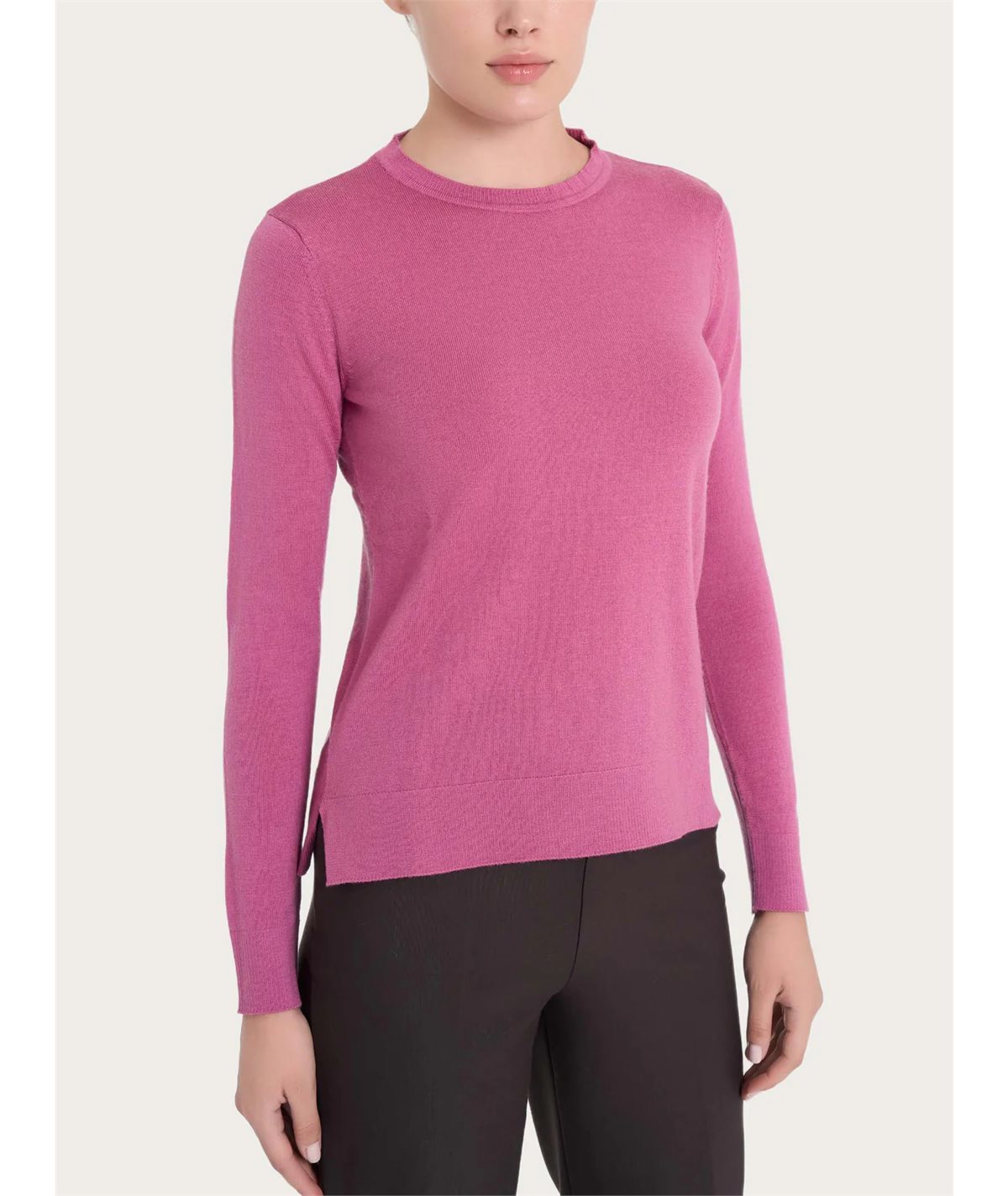 Ragno DN93M9 - Maglia girocollo in pura lana merino finezza 12. Colore: Red Violet A85 Ragno DN93M9 - Maglia girocollo in pura lana merino finezza 12. Colore: Red Violet A85