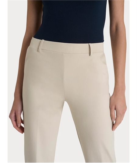 Ragno D293PP - Pantalone in cotone elastico modello dritto con tasche a filo Colore: Champignon 786 Ragno D293PP - Pantalone in cotone elastico modello dritto con tasche a filo Colore: Champignon 786