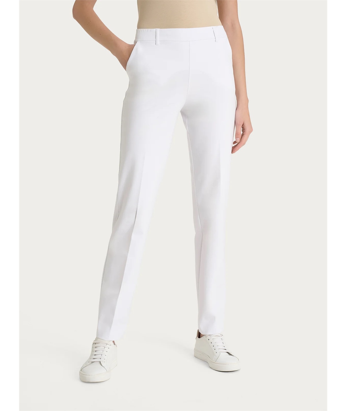 Ragno D293PP - Pantalone in cotone elastico modello dritto con tasche a filo Colore: Bianco 010 Ragno D293PP - Pantalone in cotone elastico modello dritto con tasche a filo Colore: Bianco 010