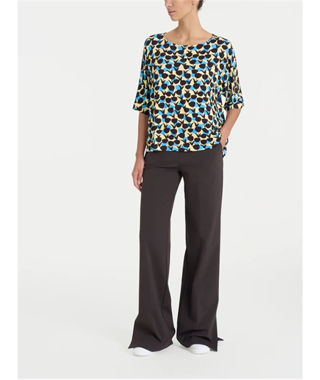 Ragno DQ29TJ - Blusa girocollo manica 3/4 in maglina di Viscosa. Colore: Fantasia Pale Banana B15