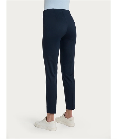 Ragno D926PY - Pantalone donna Capri in raso di cotone satin elasticizzato - Colore: Bleu 078 Ragno D926PY - Pantalone donna Capri in raso di cotone satin elasticizzato - Colore: Bleu 078
