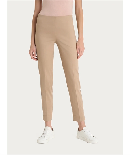 Ragno D926PY - Pantalone donna Capri in raso di cotone satin elasticizzato - Colore: Warm Taupe B29 Ragno D926PY - Pantalone donna Capri in raso di cotone satin elasticizzato - Colore: Warm Taupe B29