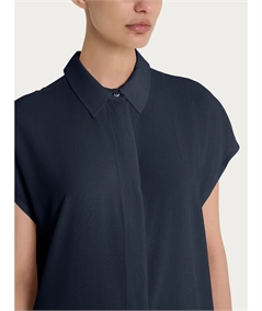 Ragno DM64SM - Camicia aperta con manica Kimono in Mussola di Viscosa. Colore: Bleu 078