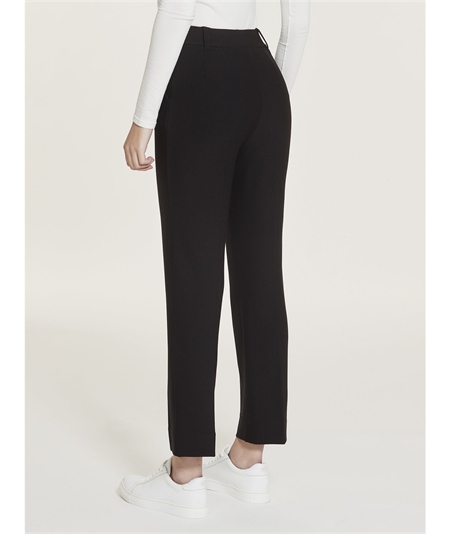 Ragno DB24PP - Pantalone donna a gamba diritta con tasche in viscosa elasticizzata. Colore: Nero 020
