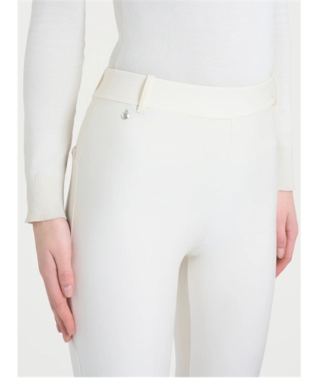 Ragno Art D091PW Pantalone straight fit in tessuto compact di Viscosa con risvolto alla caviglia. Colore: Avorio 004