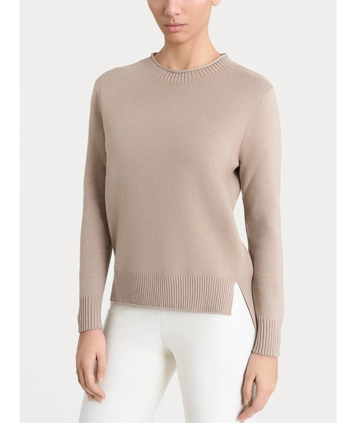Ragno DN53M9 - Maglia collo cratere in tessuto Super-Soft misto Viscosa. Colore: Cammello 100 Ragno DN53M9 - Maglia collo cratere in tessuto Super-Soft misto Viscosa. Colore: Cammello 100