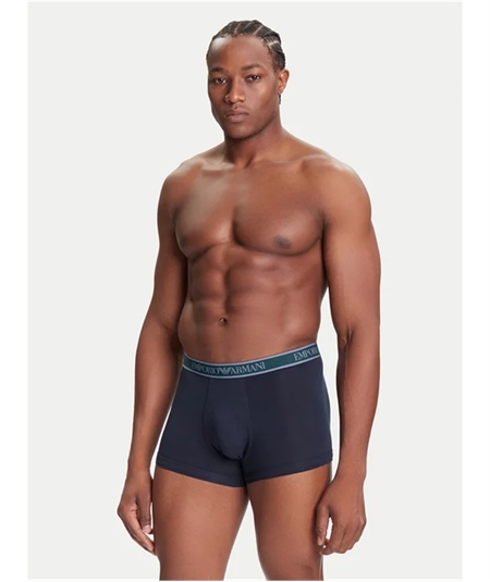 EM000259AF10779 Set di 3 Boxer Emporio Armani in cotone elasticizzato. Colore: Bleu MB25