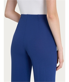 Ragno D987PE - Pantalone in Viscosa crêpe a gamba dritta. Colore: Blueberry 516