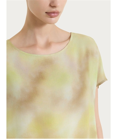 Ragno DS84S7 - Blusa girocollo con manica corta a fantasia in EcoSeta. Colore: Fant. khaki C74F