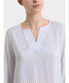 Ragno DS57SW - Blusa scollo V manica 3/4 a fantasia in EcoSeta. Colore: Fant. Bel Air Blue C15F