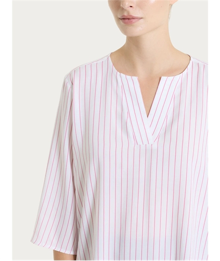 Ragno DS57SW - Blusa scollo V manica 3/4 a fantasia in EcoSeta. Colore: Fant. Cashemere Rose C91F