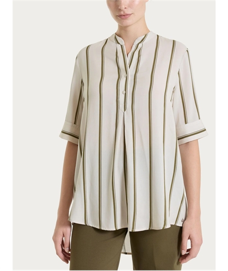 Ragno DS92SQ - Blusa scollo V serafino manica corta a fantasia righe in EcoSeta. Colore: Fant. Dark Olive B09F