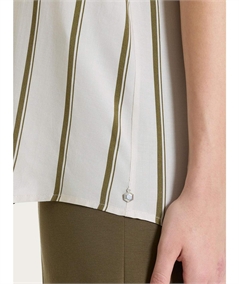 Ragno DS92SQ - Blusa scollo V serafino manica corta a fantasia righe in EcoSeta. Colore: Fant. Dark Olive B09F