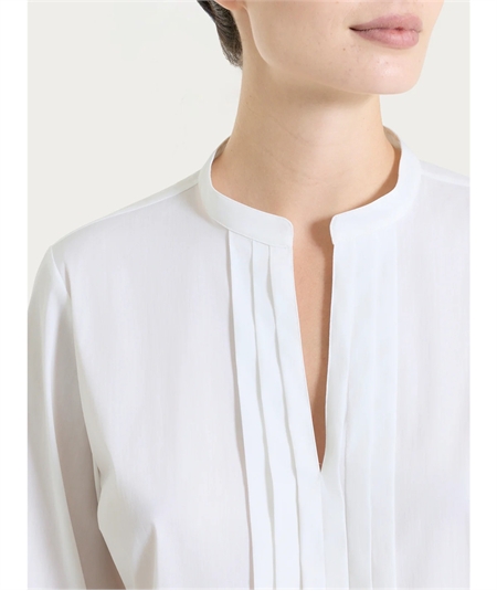 Ragno DS52SL - Camicia scollo V manica 3/4 con pieghe frontali in Poplin di Cotone. Colore: Bianco 010