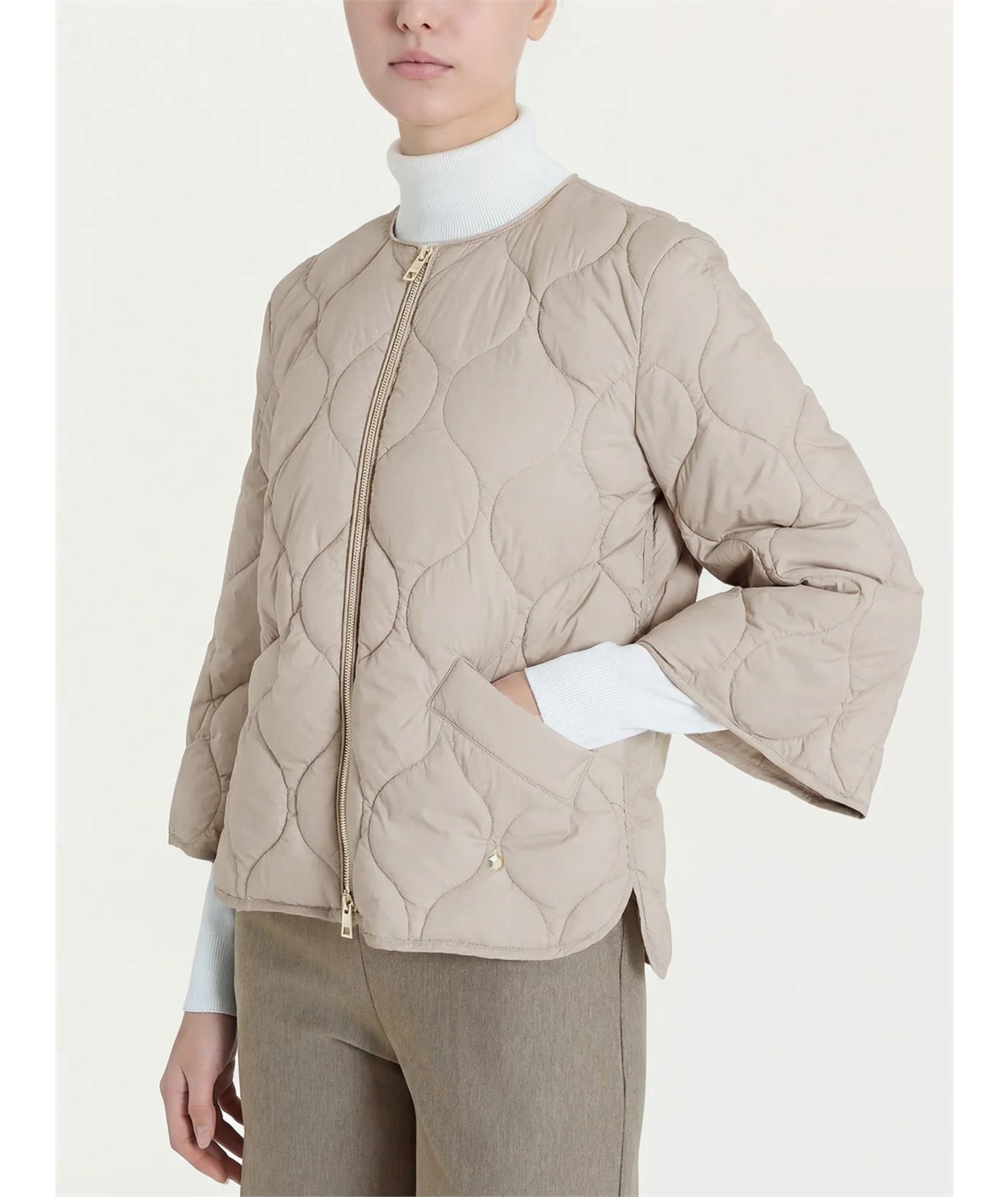 Ragno DP02KG - Piumino leggero Onion Quilt con manica 3/4. Colore: Cockery C84