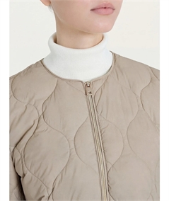 Ragno DP02KG - Piumino leggero Onion Quilt con manica 3/4. Colore: Cockery C84