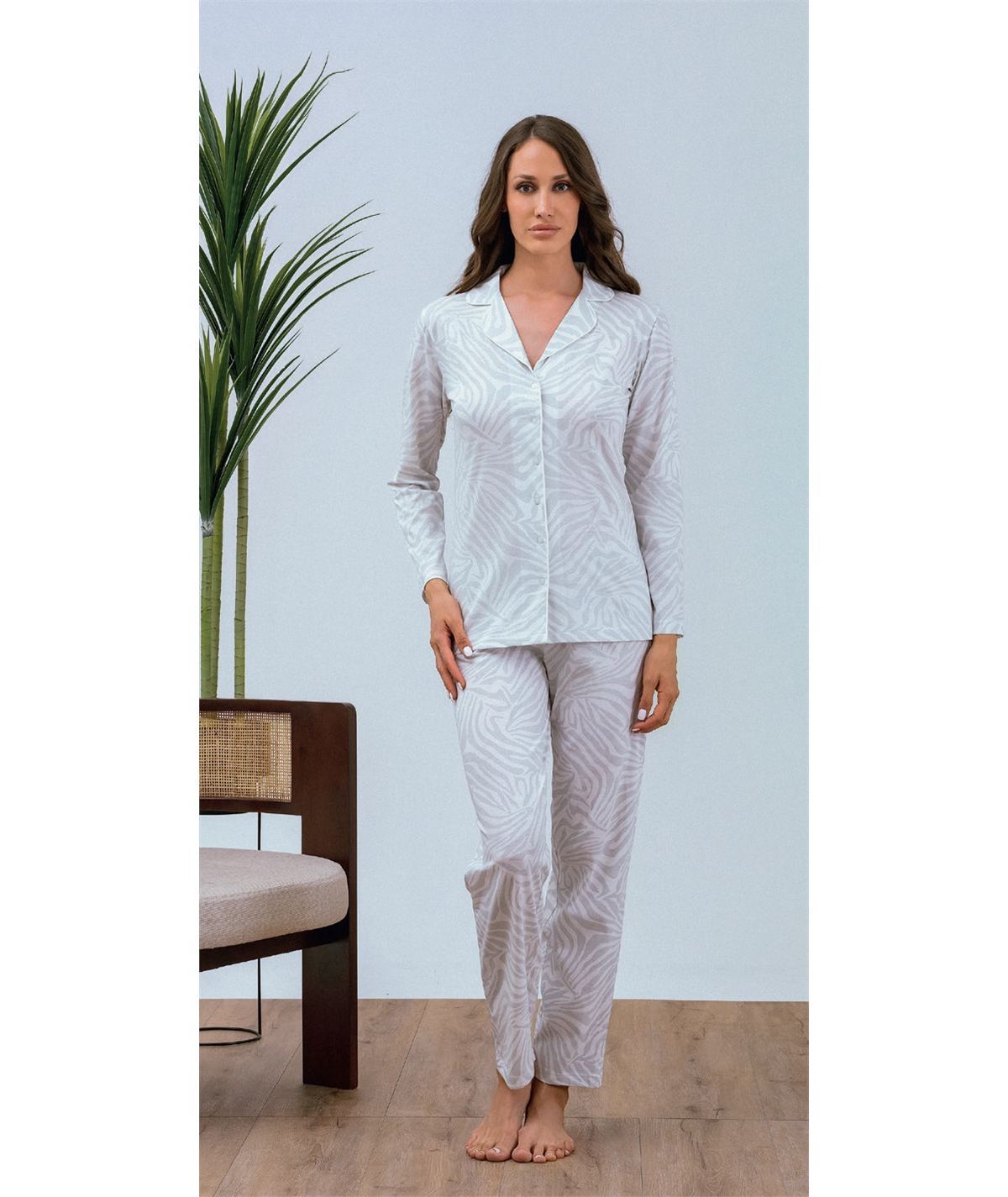 Q.bò QPA760-GH Pigiama donna Cotone & Modal - Modello Giacca aperta con bottoni Manica Lunga. Colore: Ghiaccio