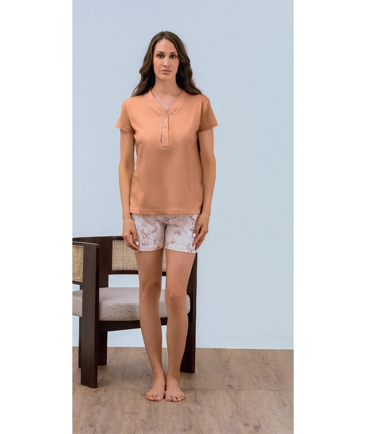Q.bò QPA751-CAM Pigiama donna 100% puro Cotone - Modello Girocollo Serafino a Manica corta e Pantalone corto. Colore: Cammello