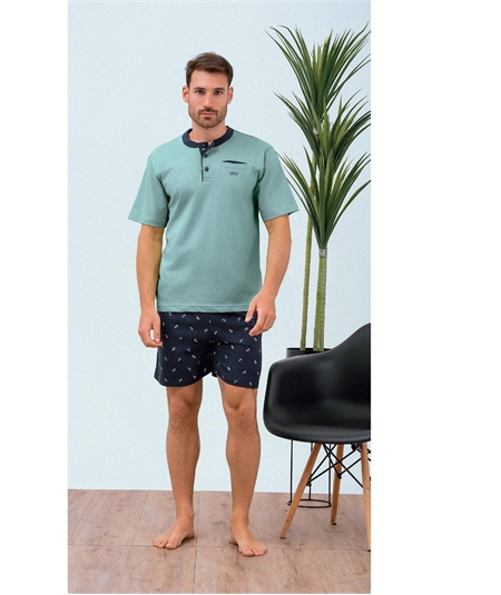 QPA429-VE Pigiama Uomo in Jersey di Puro Cotone - Modello Serafino a Manica Corta e Pantalone Corto. Colore: Verde