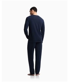 EM000613 AF25045 Pigiama Uomo Girocollo Maniche Lunghe e Vestibilità a Coste Emporio Armani. Colore: Blu